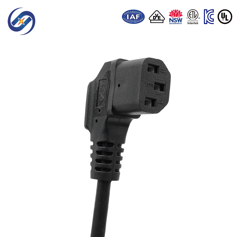 Шнуры питания с разъемом C13-W